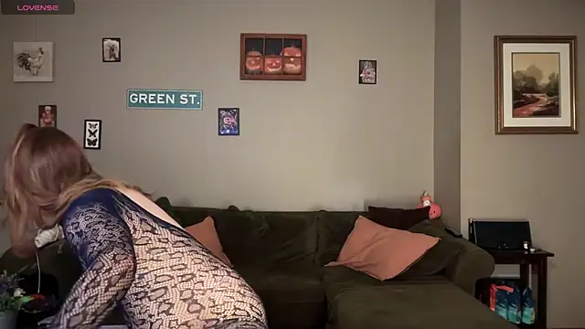 greenxxxqueen online show from May 31, 5:13 am