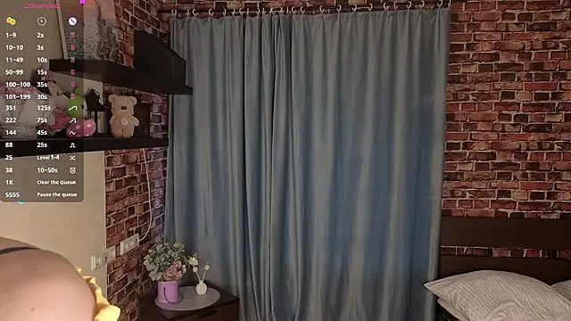 Six Seven7 online show from March 22, 12:11 pm