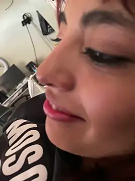 peligrosamylu online show from March 2, 2:02 pm