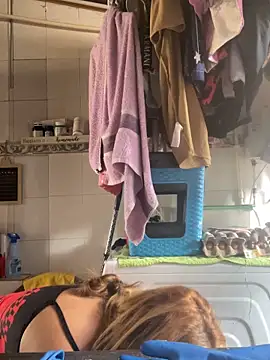 Alma Andrade online show from April 7, 5:15 pm