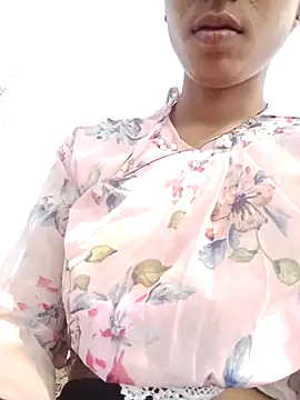 wifedesi7050 online show from April 6, 4:34 am