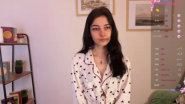 Lilian Merf online show from April 17, 8:05 am