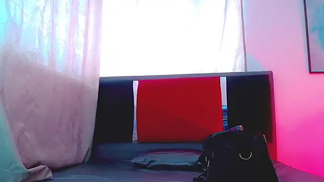 Abby White   online show from April 7, 7:27 pm