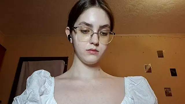 Katelemon online show from April 5, 2:16 pm