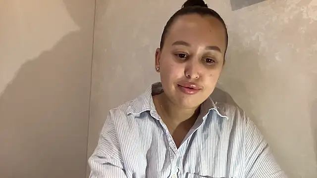 Dana 005 online show from March 11, 8:44 pm