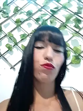 sandy 11  online show from April 16, 3:18 am