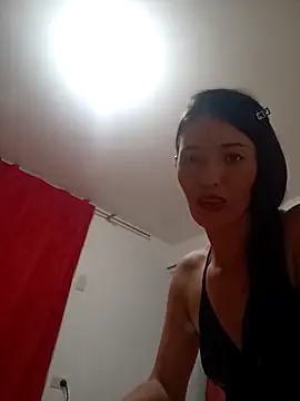 sandy 11  online show from February 24, 10:41 pm