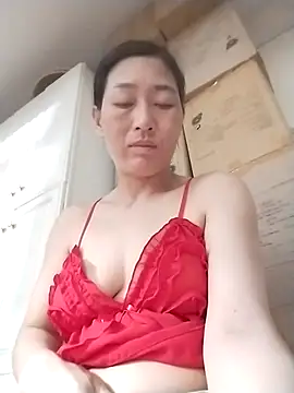 lris-Beauty77 online show from April 18, 8:20 pm