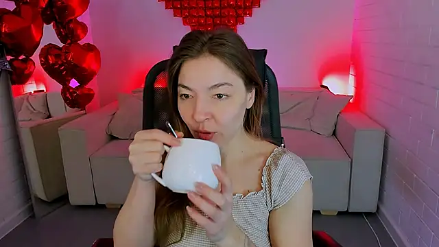 DianaAvis online show from February 22, 5:52 am