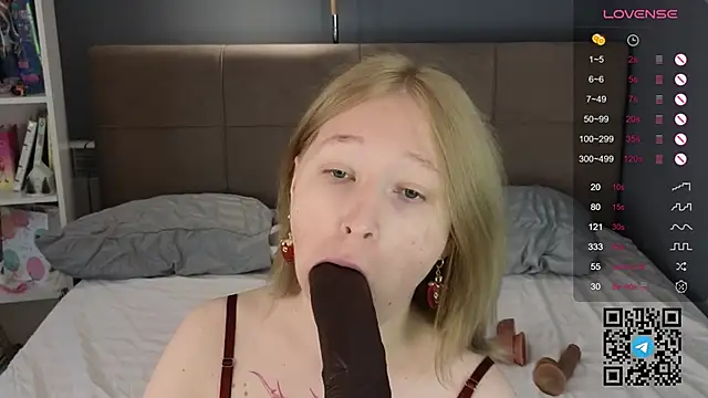 Mira Berto online show from April 8, 6:15 am