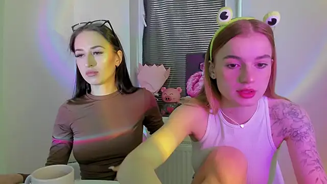 Stacey Brow online show from April 15, 2:34 am