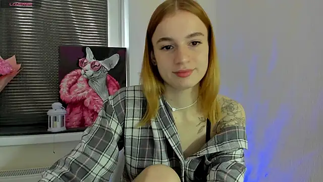 Stacey Brow online show from April 9, 1:19 am