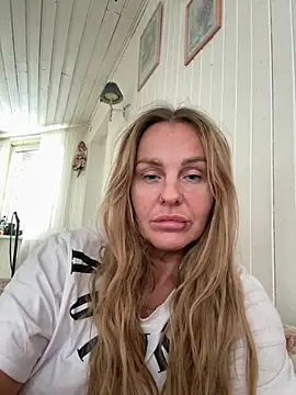 MatureQueen41 online show from February 25, 11:20 am