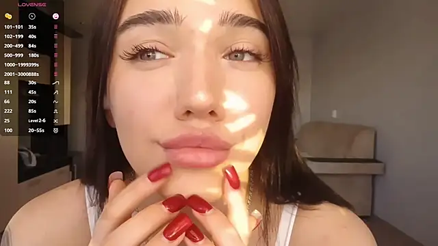 GilberteBauch online show from April 7, 9:06 pm