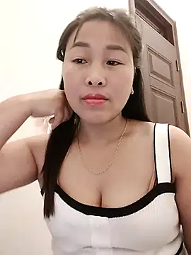 01 ANNA 01 online show from April 2, 4:26 pm