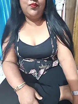 Moonae online show from April 15, 12:28 pm