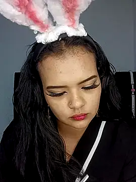 Emily Rouse23 online show from April 6, 1:27 am