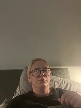 Amelie BlondeXX online show from March 7, 10:55 am