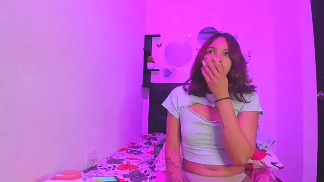 sapphire brown20 online show from April 17, 3:30 am