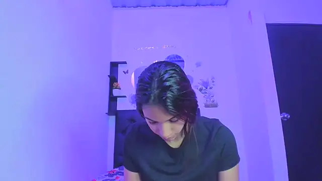 sapphire brown20 online show from April 12, 1:52 am