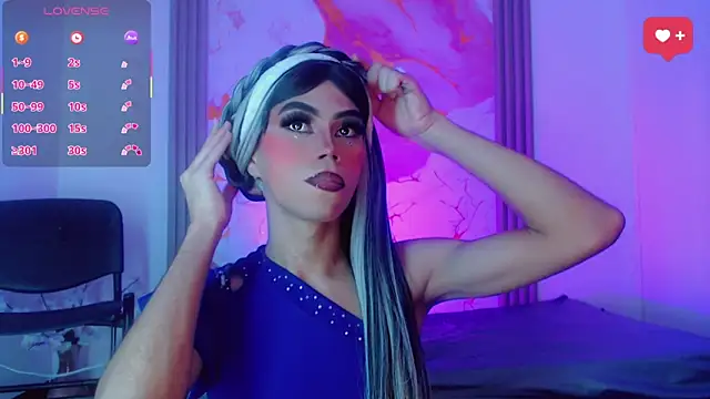 Gema Jones  online show from March 28, 7:57 pm