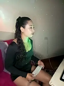 lina luxe  online show from February 25, 11:14 pm