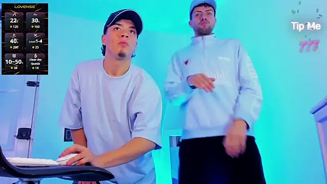 alex and christhoper online show from March 2, 7:59 am