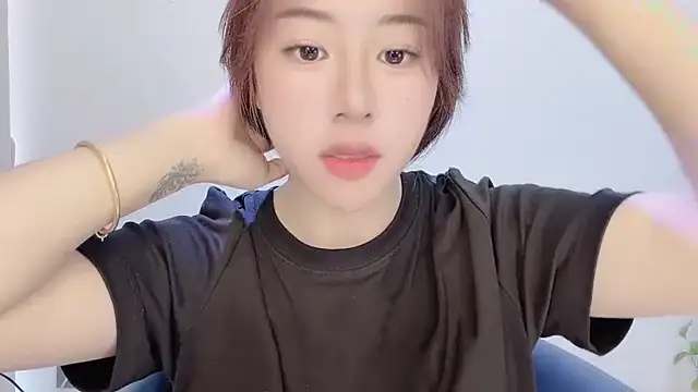 Baixi-01 online show from April 17, 4:14 am