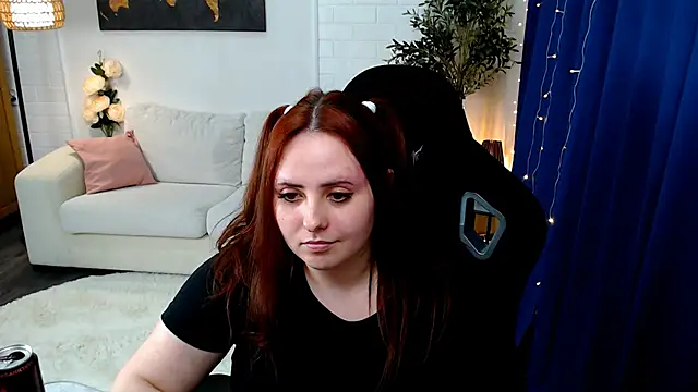 Hennessy bunny online show from April 17, 9:50 pm