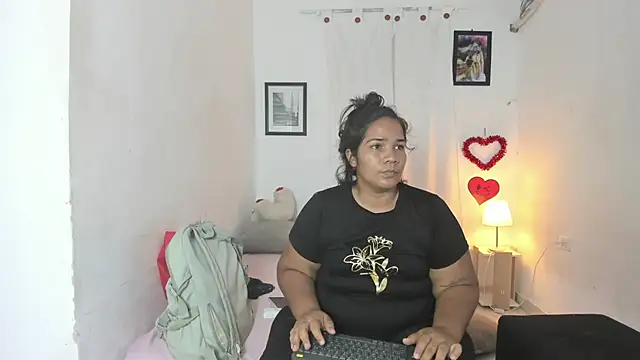 mariana villa72 online show from June 30, 1:54 pm