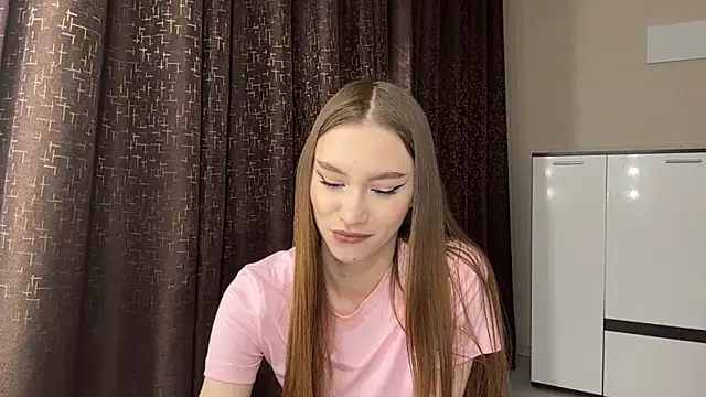 NuDonzze online show from May 5, 8:01 pm