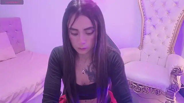 LINDSAY TAY online show from March 16, 3:53 am