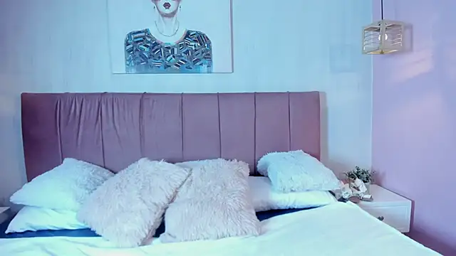 april mejia  online show from March 2, 12:56 pm