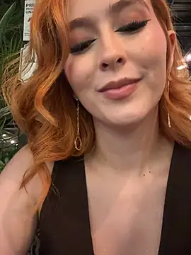 AnnieAddam online show from April 16, 2:12 am