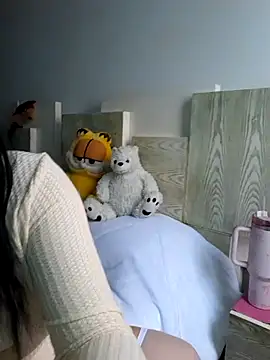 amy ferreiraa online show from March 2, 6:36 pm