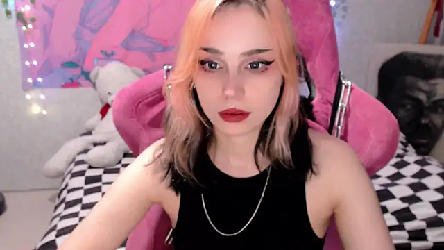 NoirVex online show from May 12, 10:27 pm