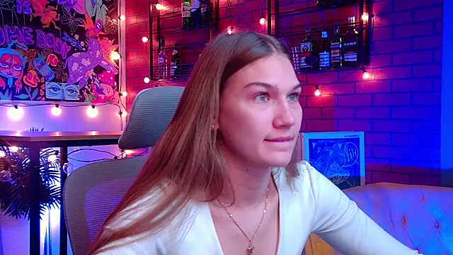 Sweet Emilya online show from April 16, 5:52 am