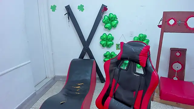 MiaBella and Max online show from March 26, 12:18 pm