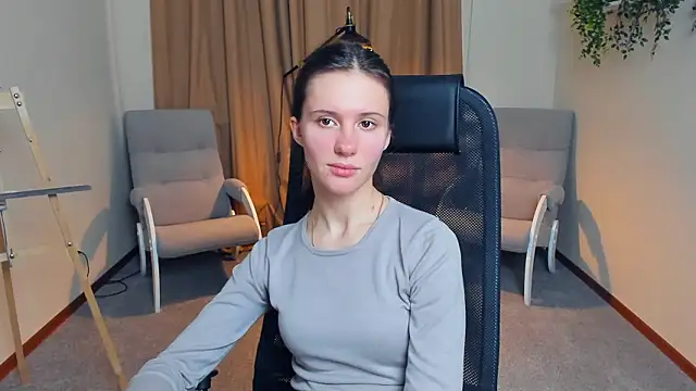 MeganLenoir online show from February 28, 1:32 pm