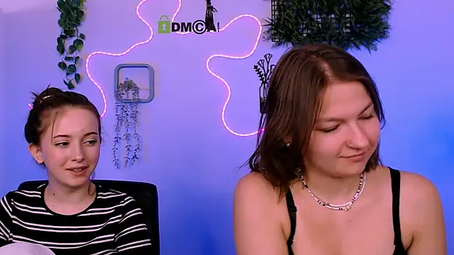 chloe ley online show from July 28, 11:17 am