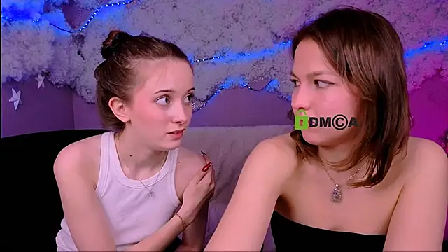 chloe ley online show from May 4, 8:12 pm