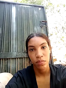 ginevere 20 online show from April 16, 8:19 pm