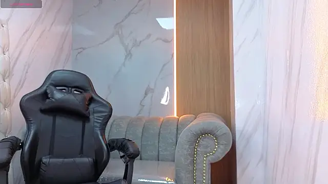 Lola roses tf online show from March 13, 10:00 pm