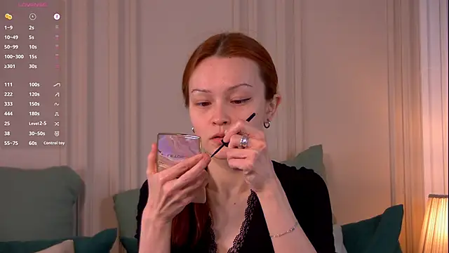 SadieSink  online show from April 9, 6:41 am