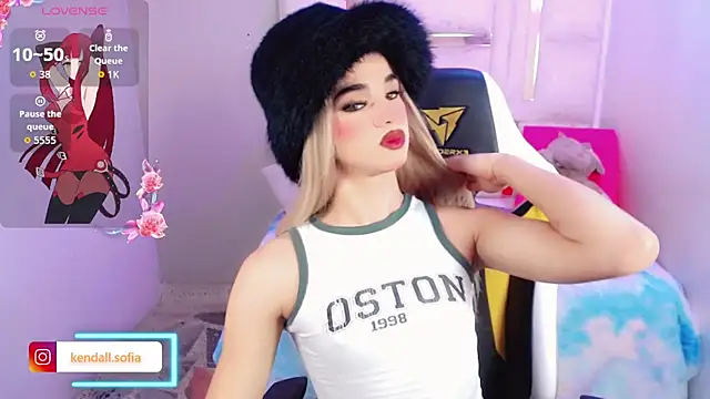 Sophiaa doll  online show from March 24, 3:45 am