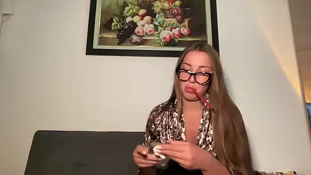 Kit kata online show from April 10, 2:28 am