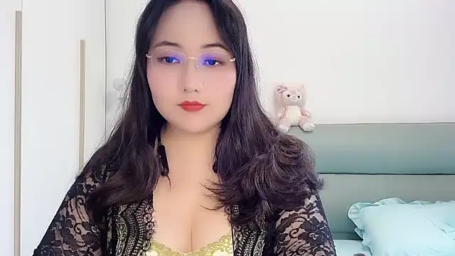 Susu-36E online show from April 17, 8:27 am