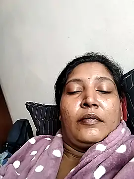 mysteriousgal031 online show from March 1, 7:30 am