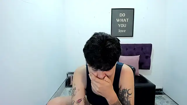 TomBoy Natali online show from April 14, 7:36 pm