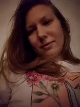 August Shine online show from April 1, 6:16 pm